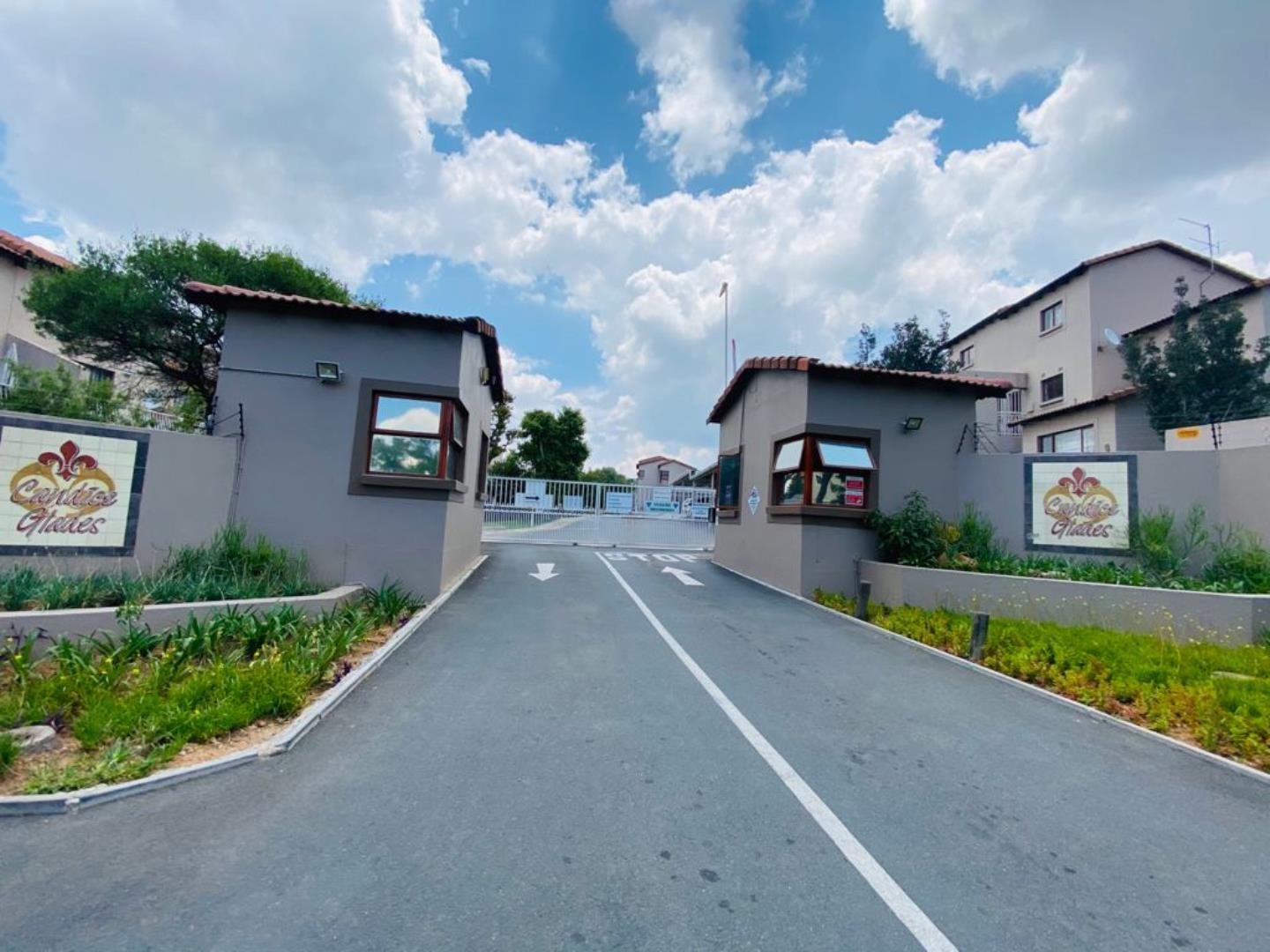 2 Bedroom Apartment for Sale - Gauteng